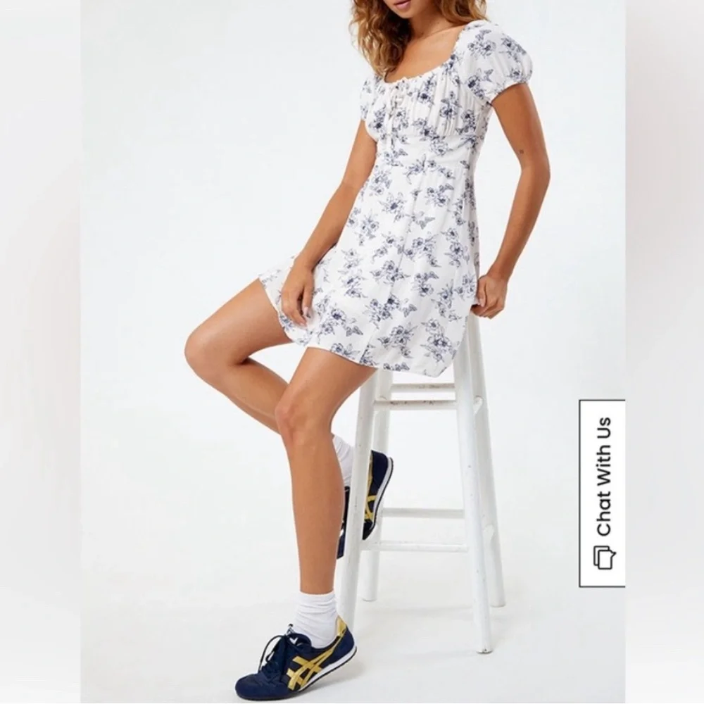 NWT Pacsun Blue Floral Mini Dress // LA hearts // Size Large - Picture 3 of 10